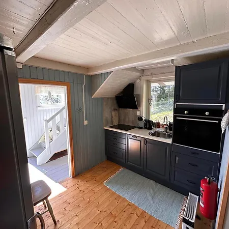 Moskenes Vacation Homes 度假居 *